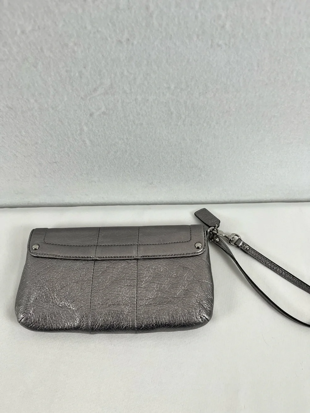 Coach Kristin Metallic Leather Flap Wristlet Clutch Gunmetal Pewter Gray 45104